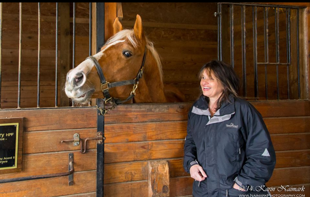 Kelly Smith, Director of Omega Horse Rescue teams with CareMore Nutrition.